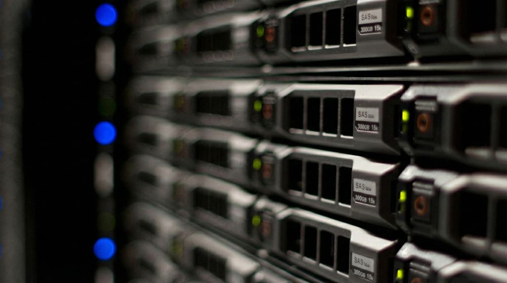 Server s hot-swap disky